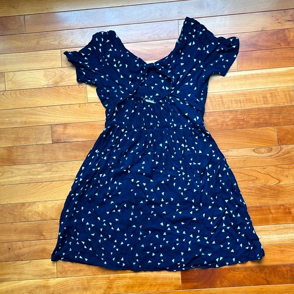 Billabong Mini T-Shirt Dress - Picture 2 of 3